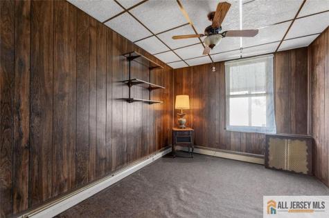 222 Remsen Avenue Avenel NJ 07001