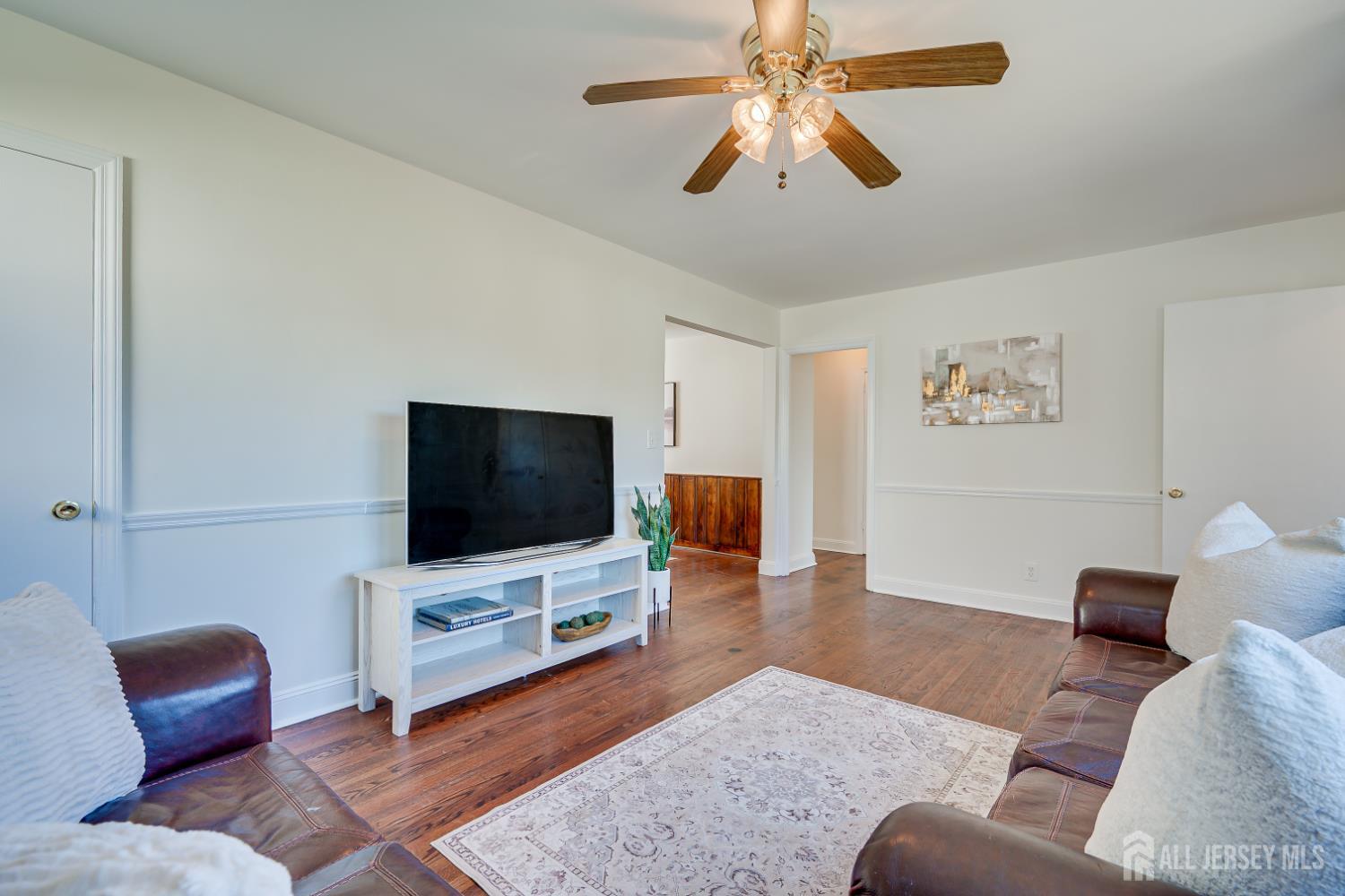 46 Elmwood Avenue Edison NJ 08837