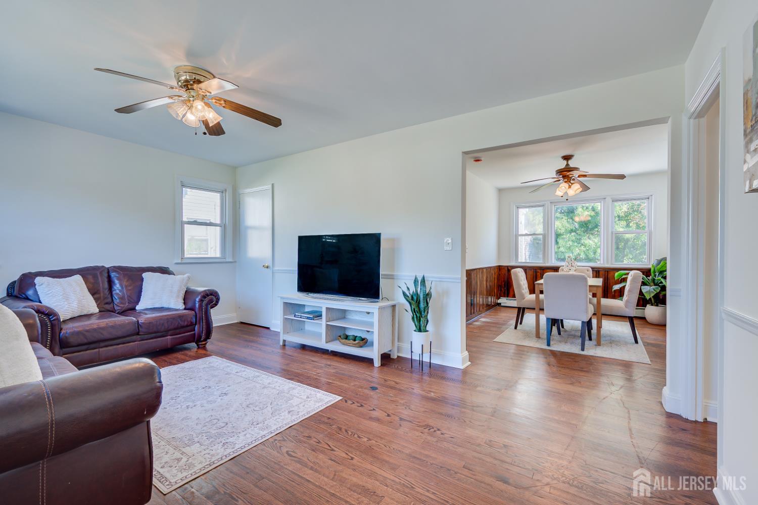 46 Elmwood Avenue Edison NJ 08837