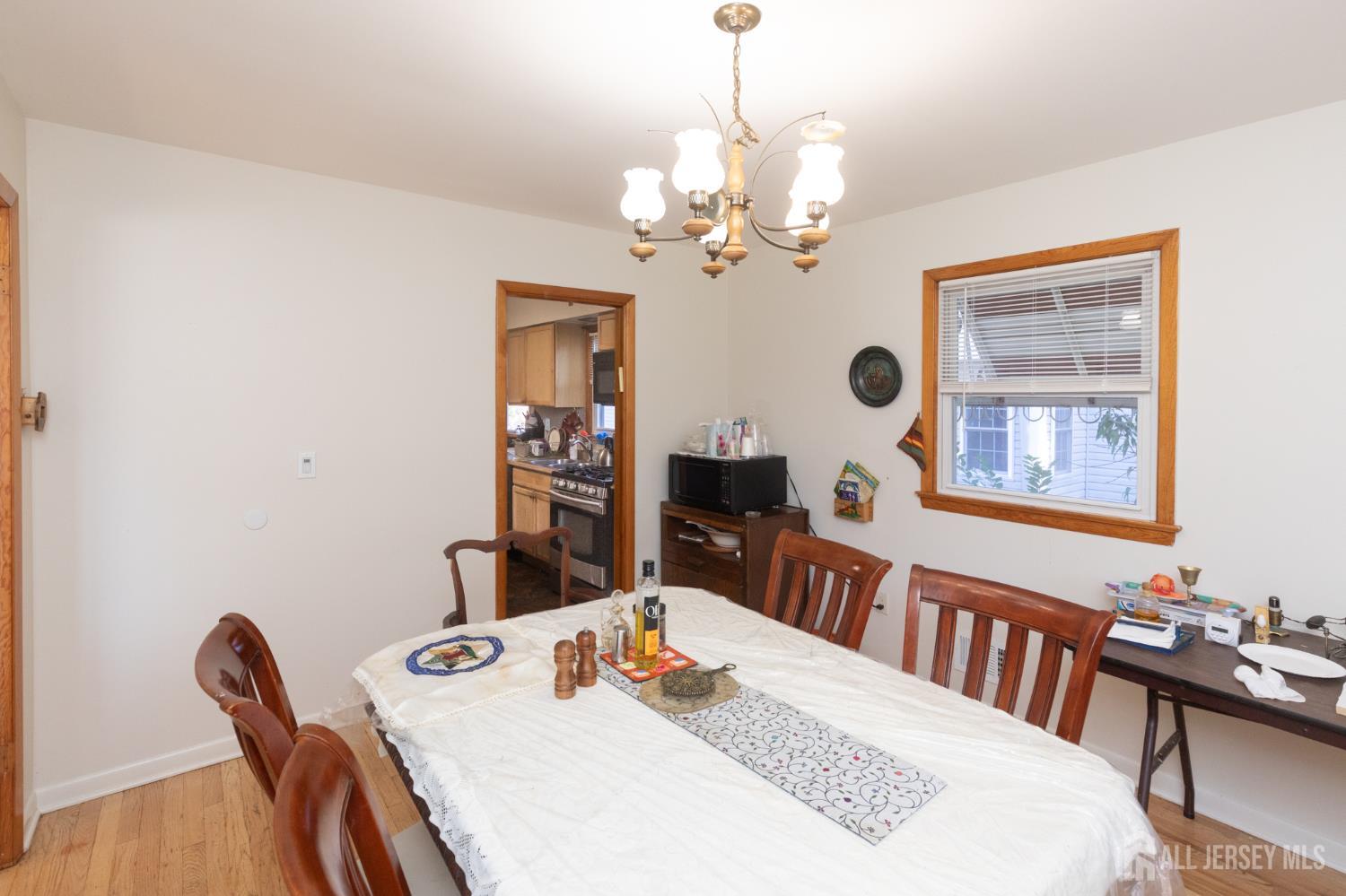 412 Montgomery Street Highland Park NJ 08904