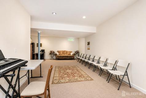 111 Delmonico Avenue Franklin Twsp NJ 08873