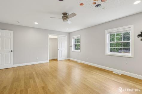 364 Grandview Avenue Piscataway NJ 08854