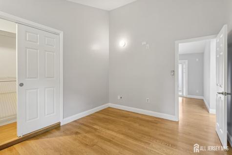 364 Grandview Avenue Piscataway NJ 08854
