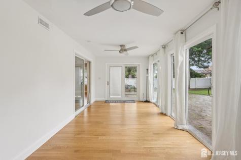364 Grandview Avenue Piscataway NJ 08854