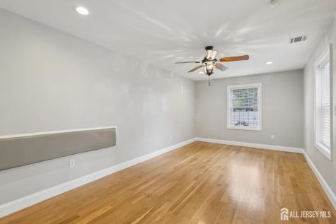 364 Grandview Avenue Piscataway NJ 08854
