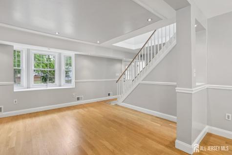 364 Grandview Avenue Piscataway NJ 08854