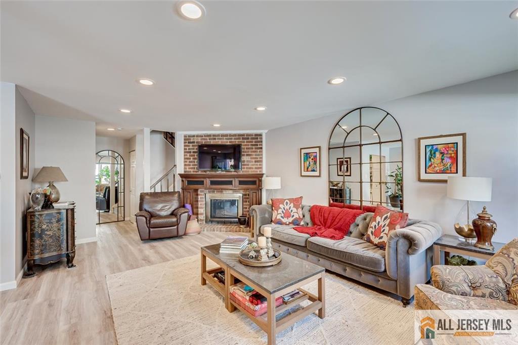 46 Covington Court East Brunswick NJ 08816
