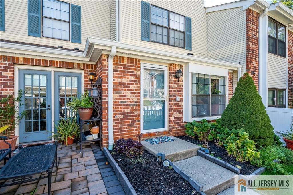 46 Covington Court East Brunswick NJ 08816