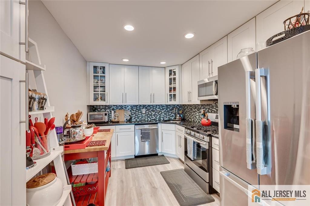 46 Covington Court East Brunswick NJ 08816