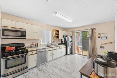 544 Westgate Drive Edison NJ 08820