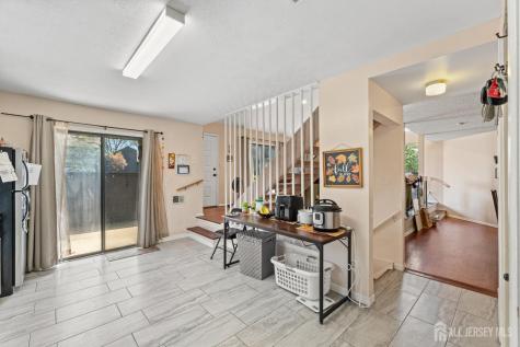 544 Westgate Drive Edison NJ 08820