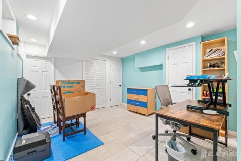 544 Westgate Drive Edison NJ 08820