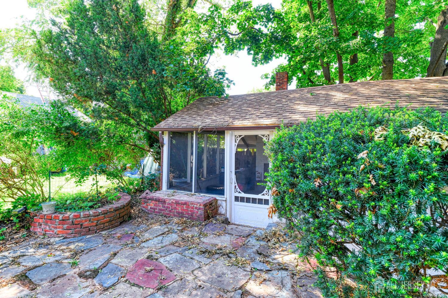 67 Nichol Avenue New Brunswick NJ 08901