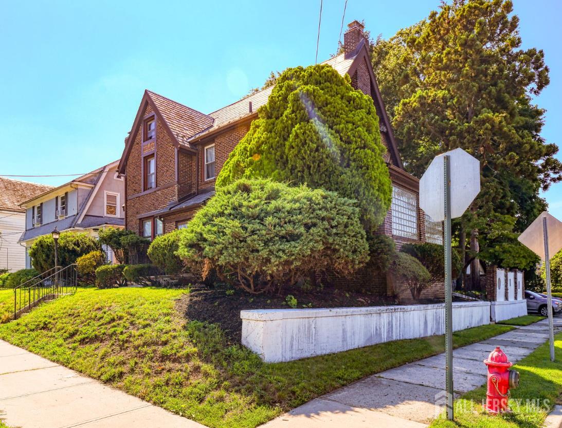 67 Nichol Avenue New Brunswick NJ 08901