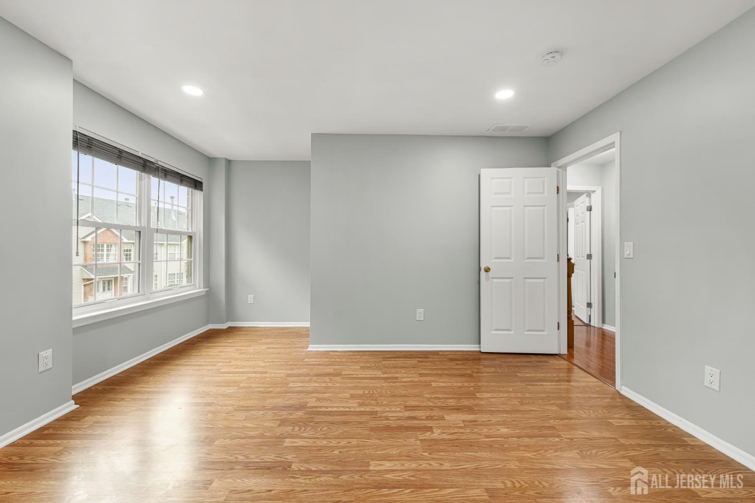 259 Retta Court Piscataway NJ 08854