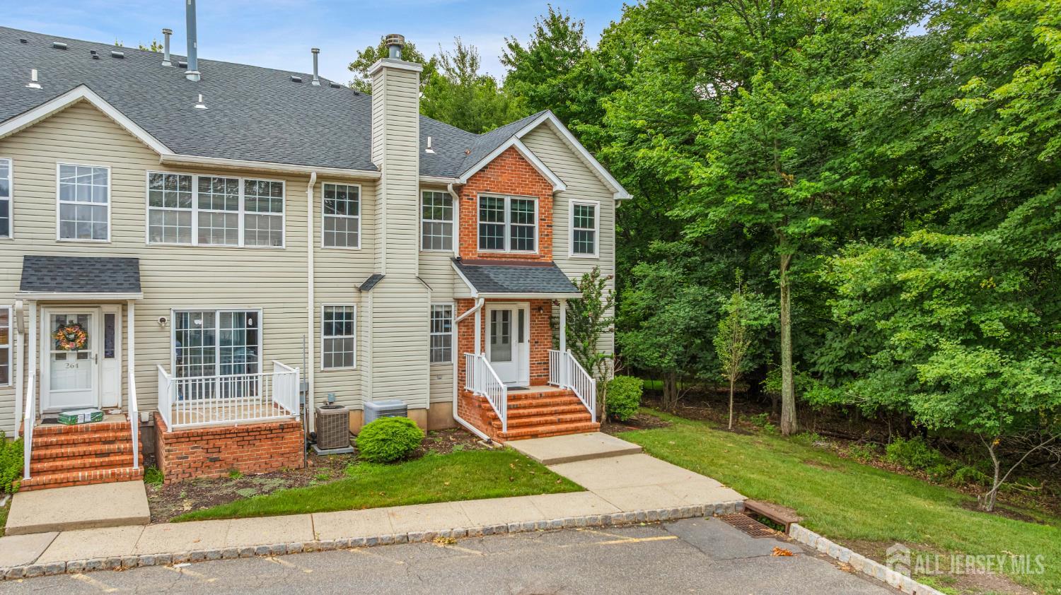 259 Retta Court Piscataway NJ 08854