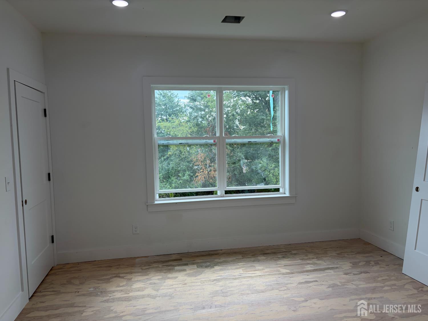 116 Arthur Avenue Colonia NJ 07067