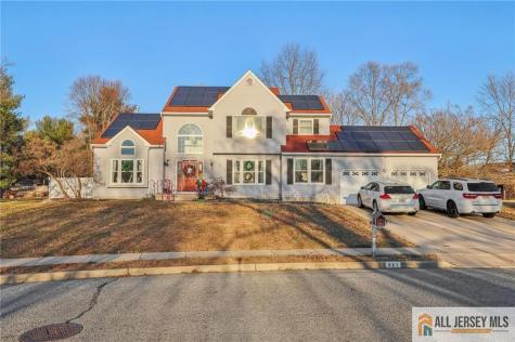 321 Snowgoose Lane Harrison NJ 08062