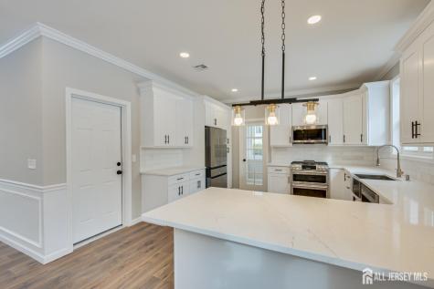 7 Vale Street Edison NJ 08817