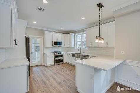 7 Vale Street Edison NJ 08817