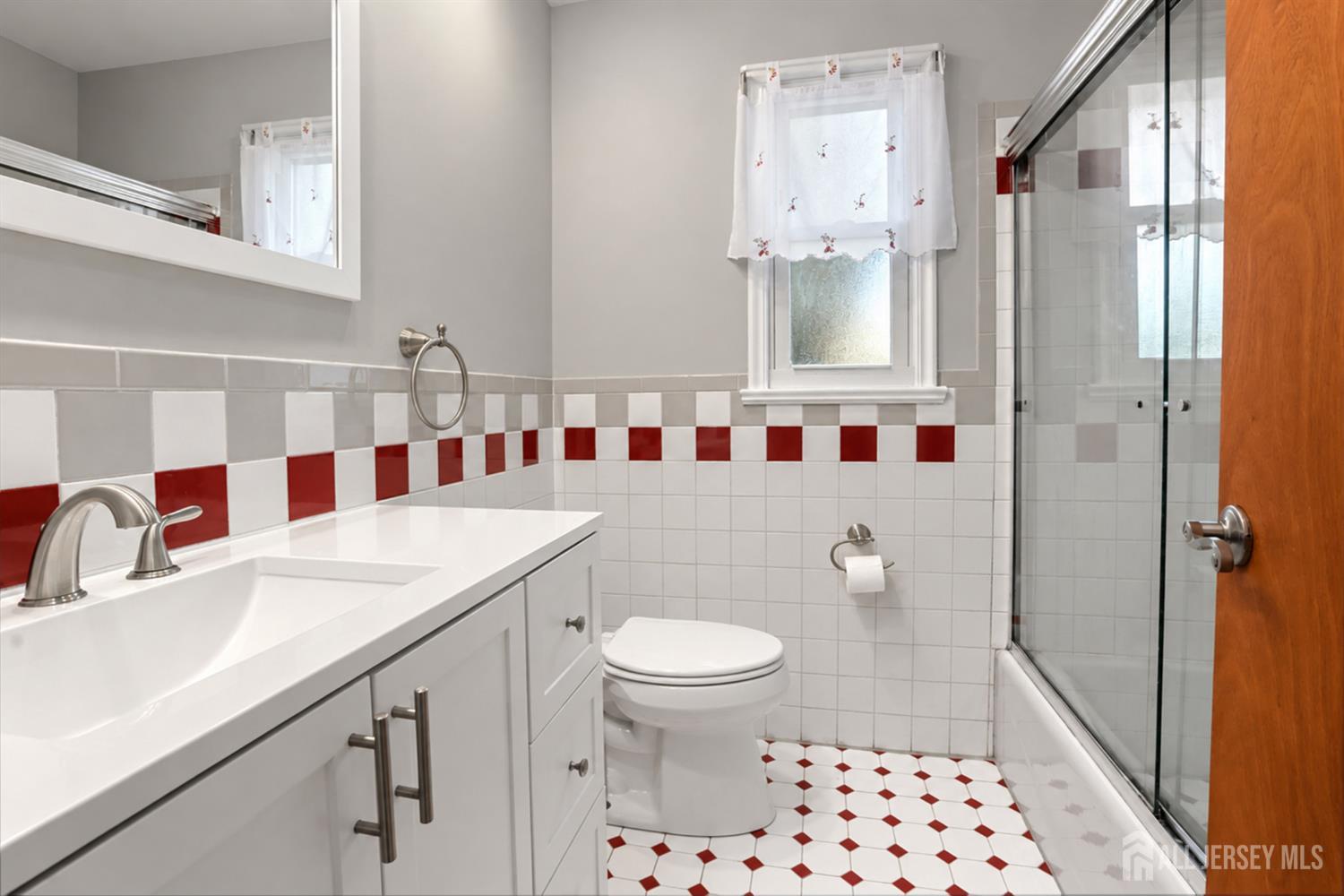 153 Whitman Avenue Edison NJ 08817