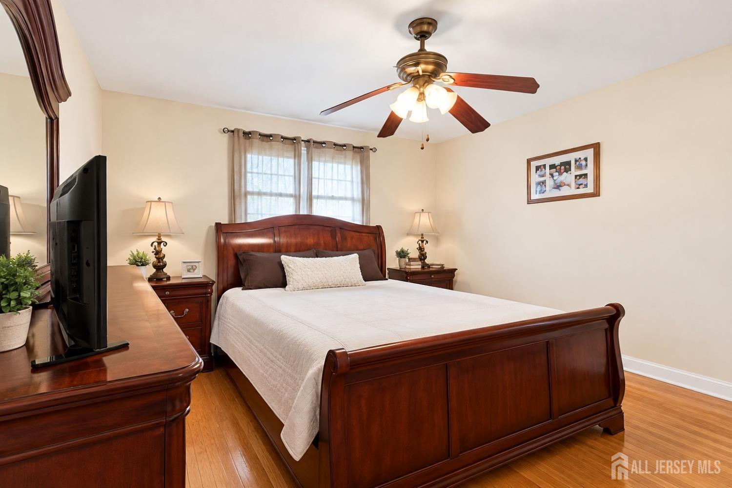 153 Whitman Avenue Edison NJ 08817