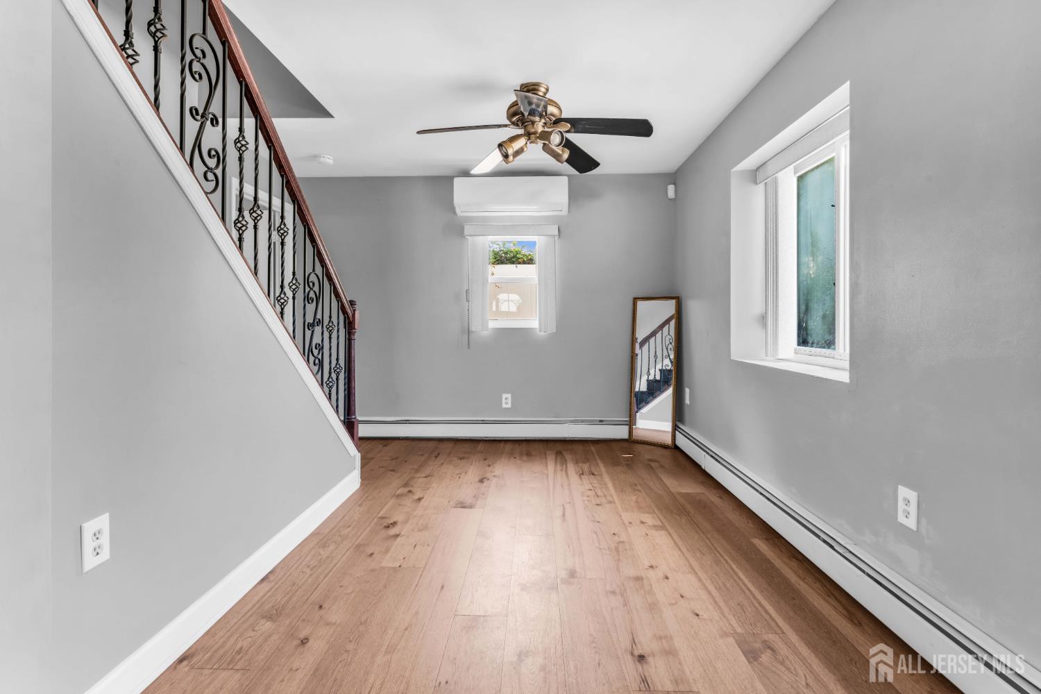12 Jacobson Street Sayreville NJ 08872