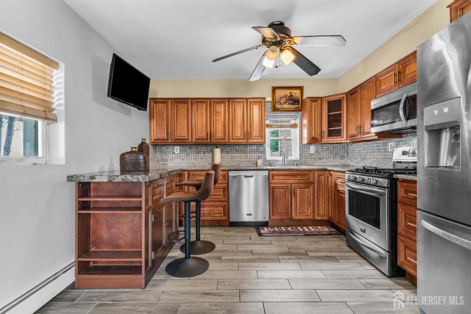 12 Jacobson Street Sayreville NJ 08872