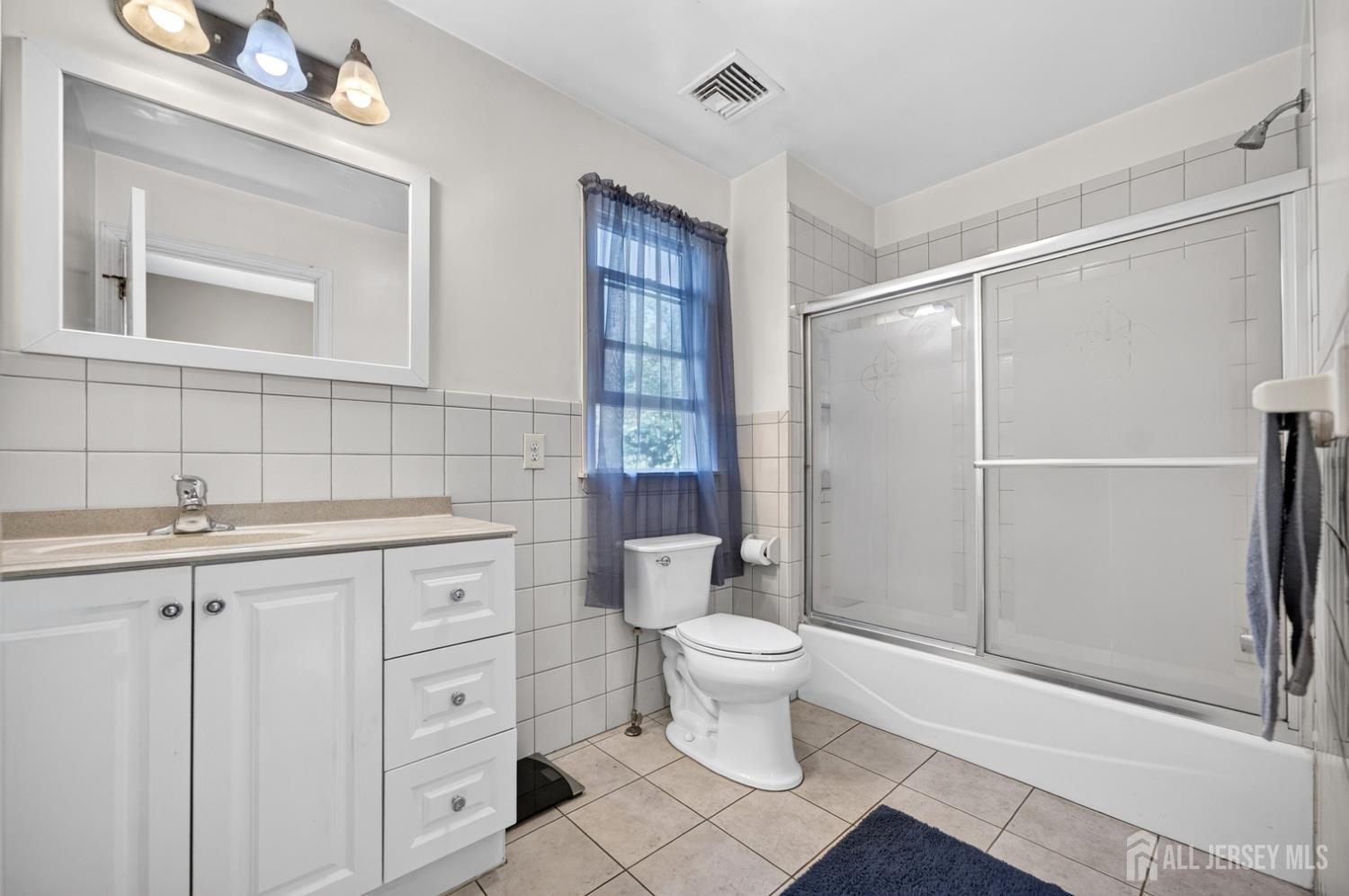 488 Harris Avenue Middlesex NJ 08846