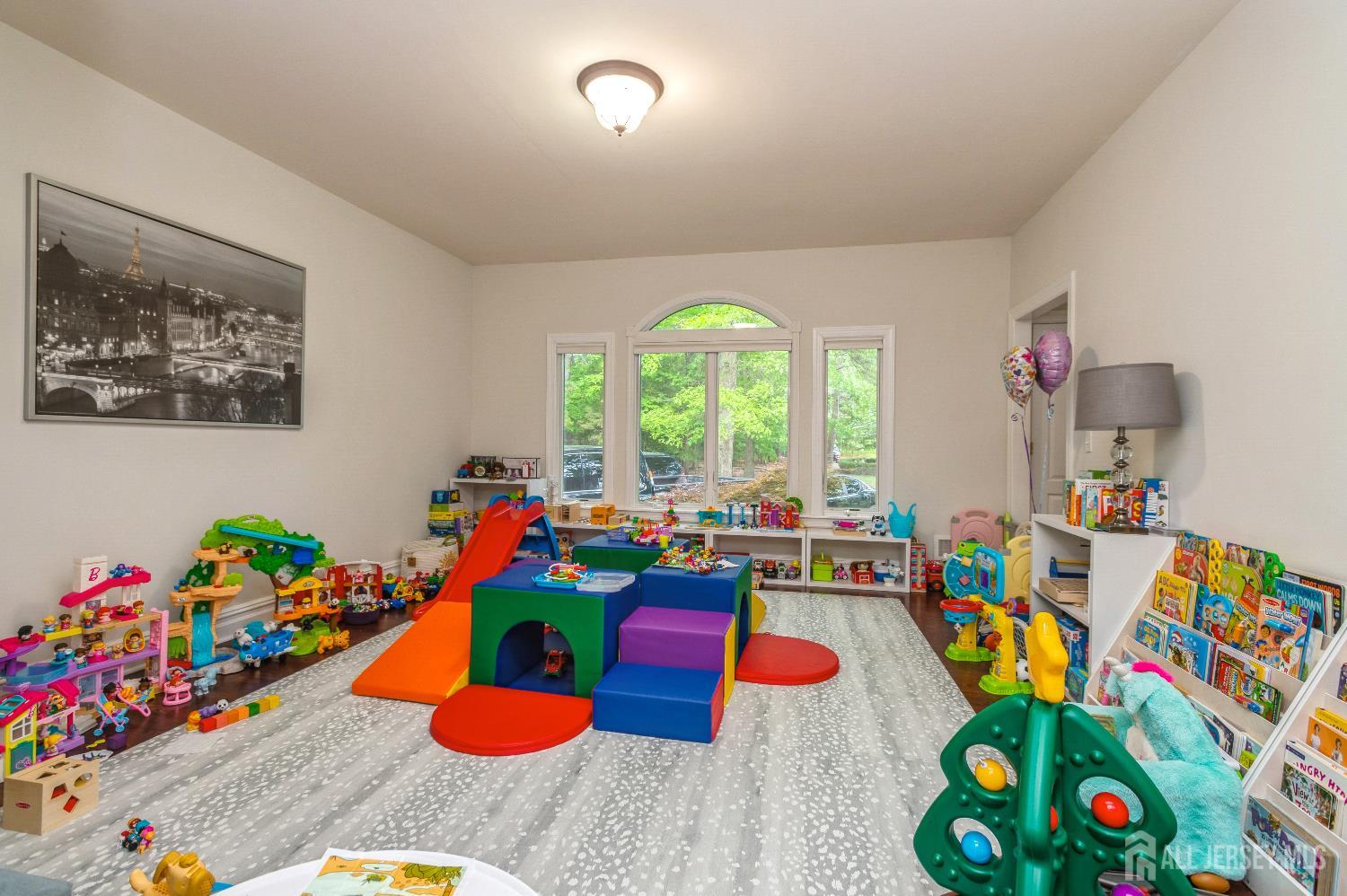 5 Ramapo Court Colts Neck NJ 07722