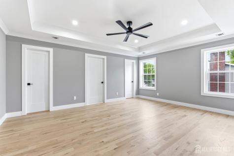 1270 Barkley Place North Brunswick NJ 08902