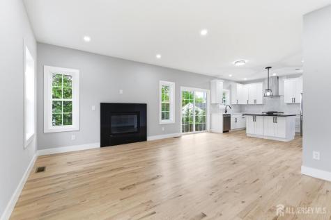 1270 Barkley Place North Brunswick NJ 08902