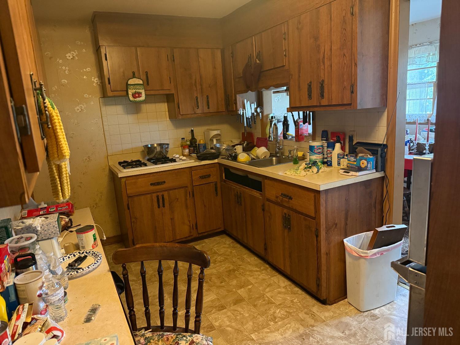 409 Giles Avenue Middlesex NJ 08846