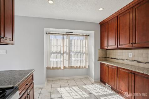 204 Hampshire Court Piscataway NJ 08854