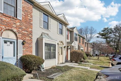 204 Hampshire Court Piscataway NJ 08854