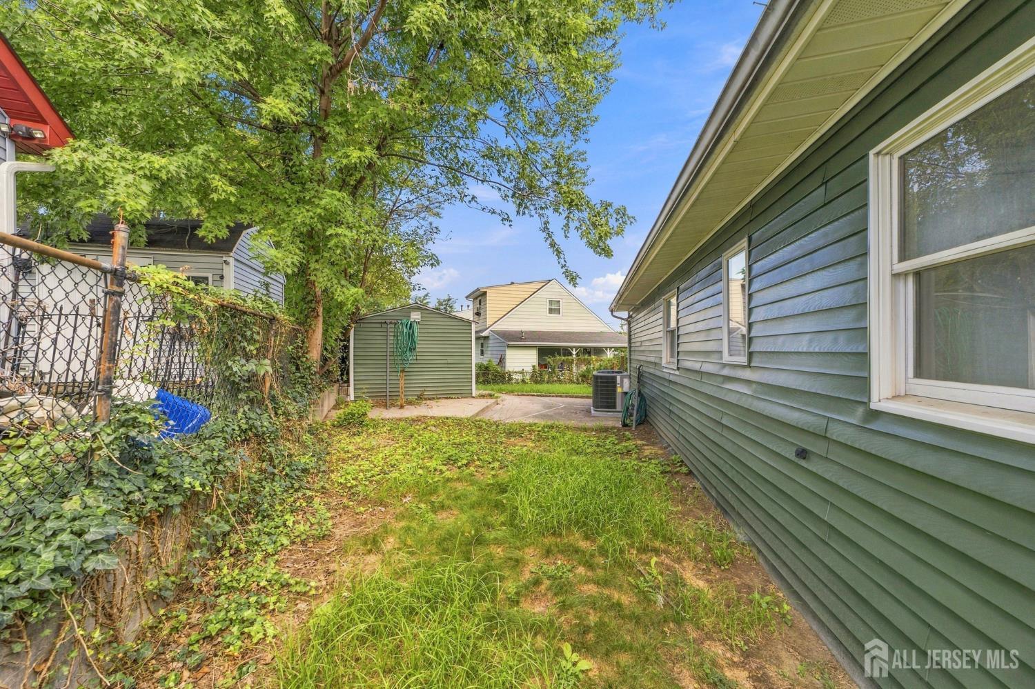 2 Kendall Drive Sayreville NJ 08859