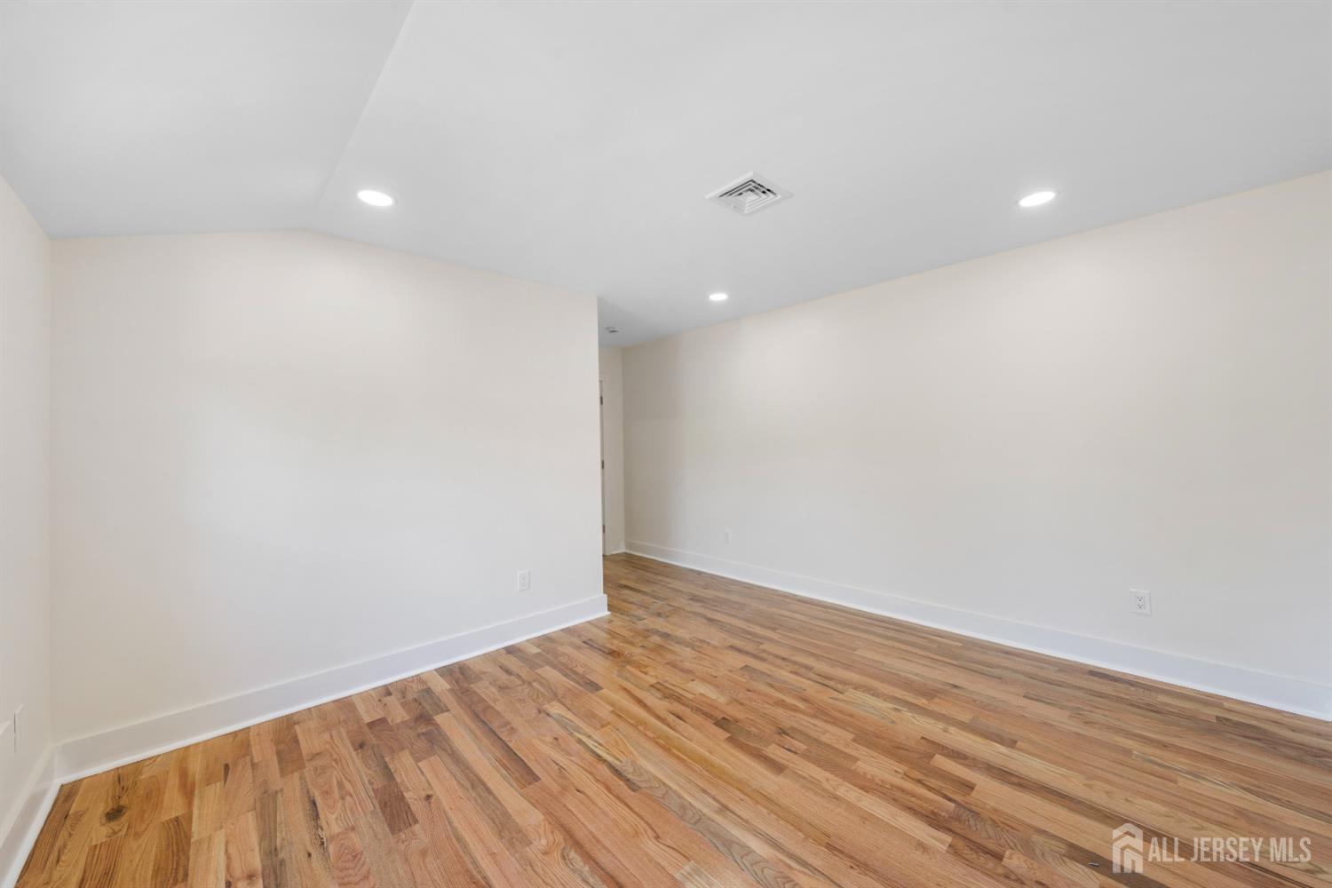 77 Green Brook Road Middlesex NJ 08846