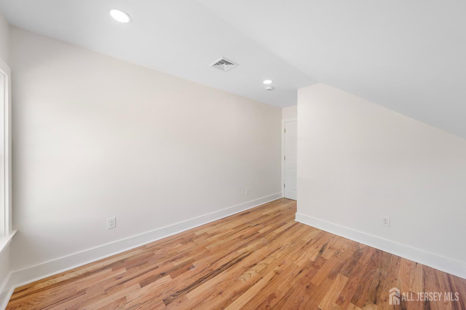 77 Green Brook Road Middlesex NJ 08846