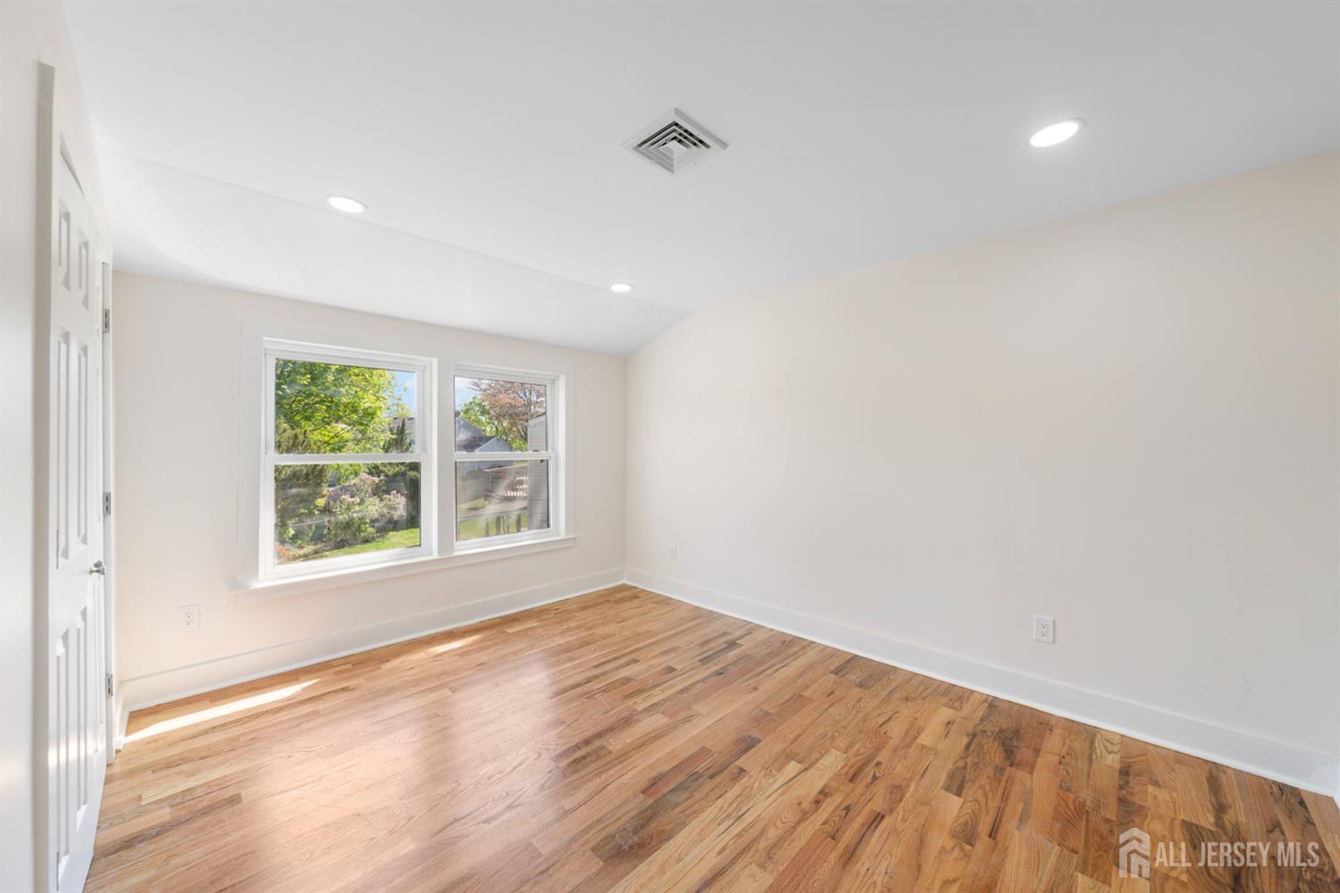 77 Green Brook Road Middlesex NJ 08846
