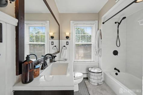 45 Eggert Avenue Metuchen NJ 08840