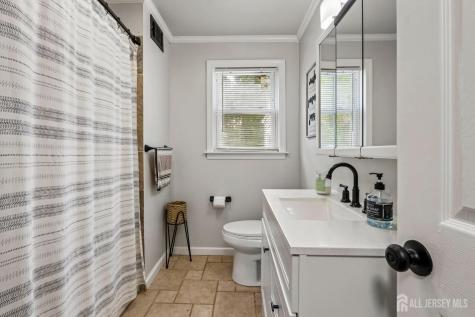 13 Spruce Avenue Bordentown Twp NJ 08505
