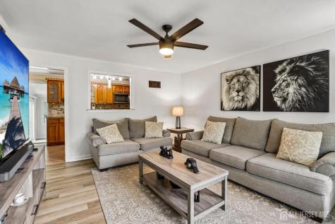13 Spruce Avenue Bordentown Twp NJ 08505
