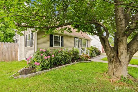 13 Spruce Avenue Bordentown Twp NJ 08505