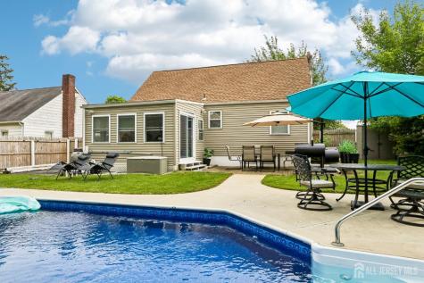 13 Spruce Avenue Bordentown Twp NJ 08505