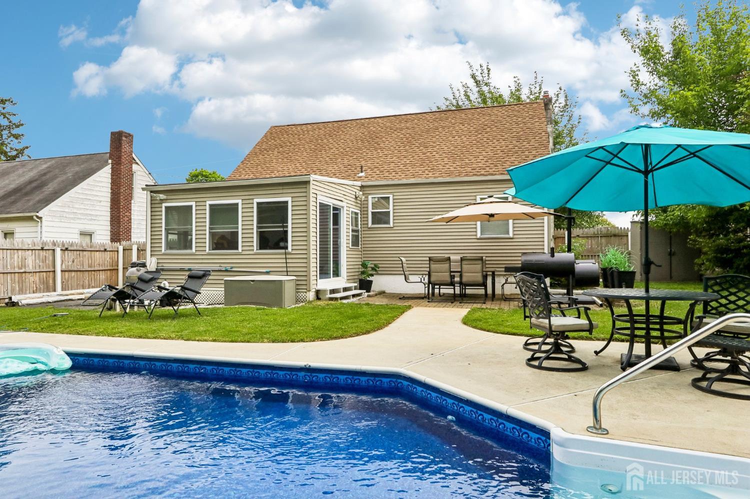 13 Spruce Avenue Bordentown Twp NJ 08505