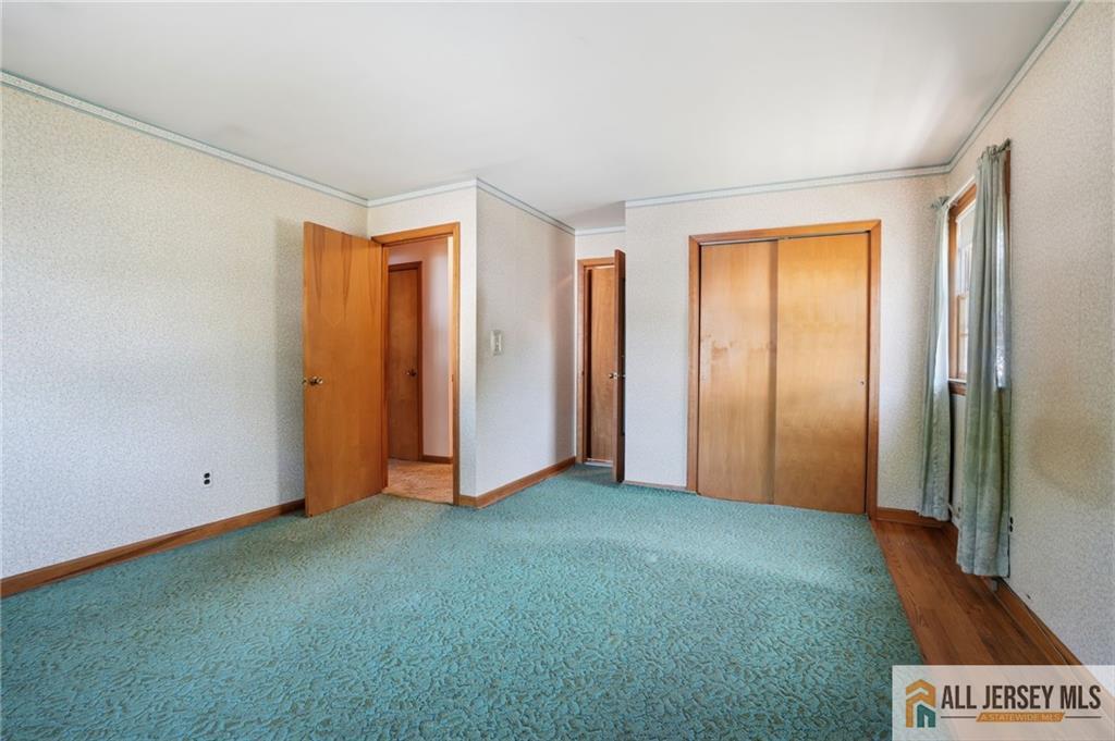 11 Reo Court Colonia NJ 07067
