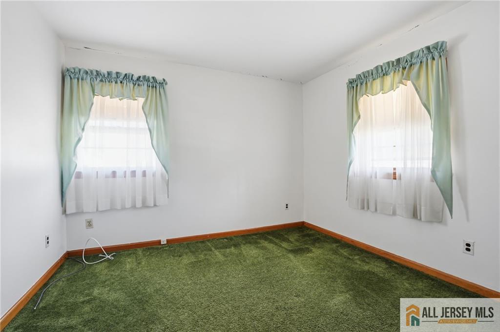 11 Reo Court Colonia NJ 07067