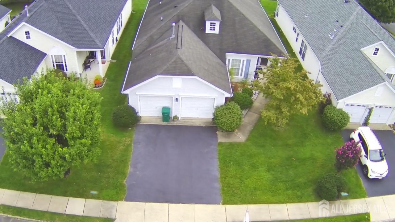 4 Summerlawn Drive Lakewood NJ 08701