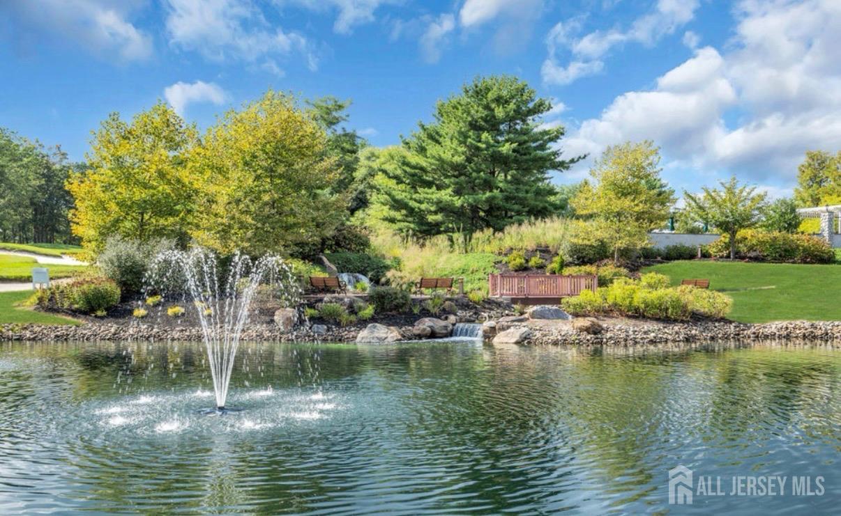 4 Summerlawn Drive Lakewood NJ 08701