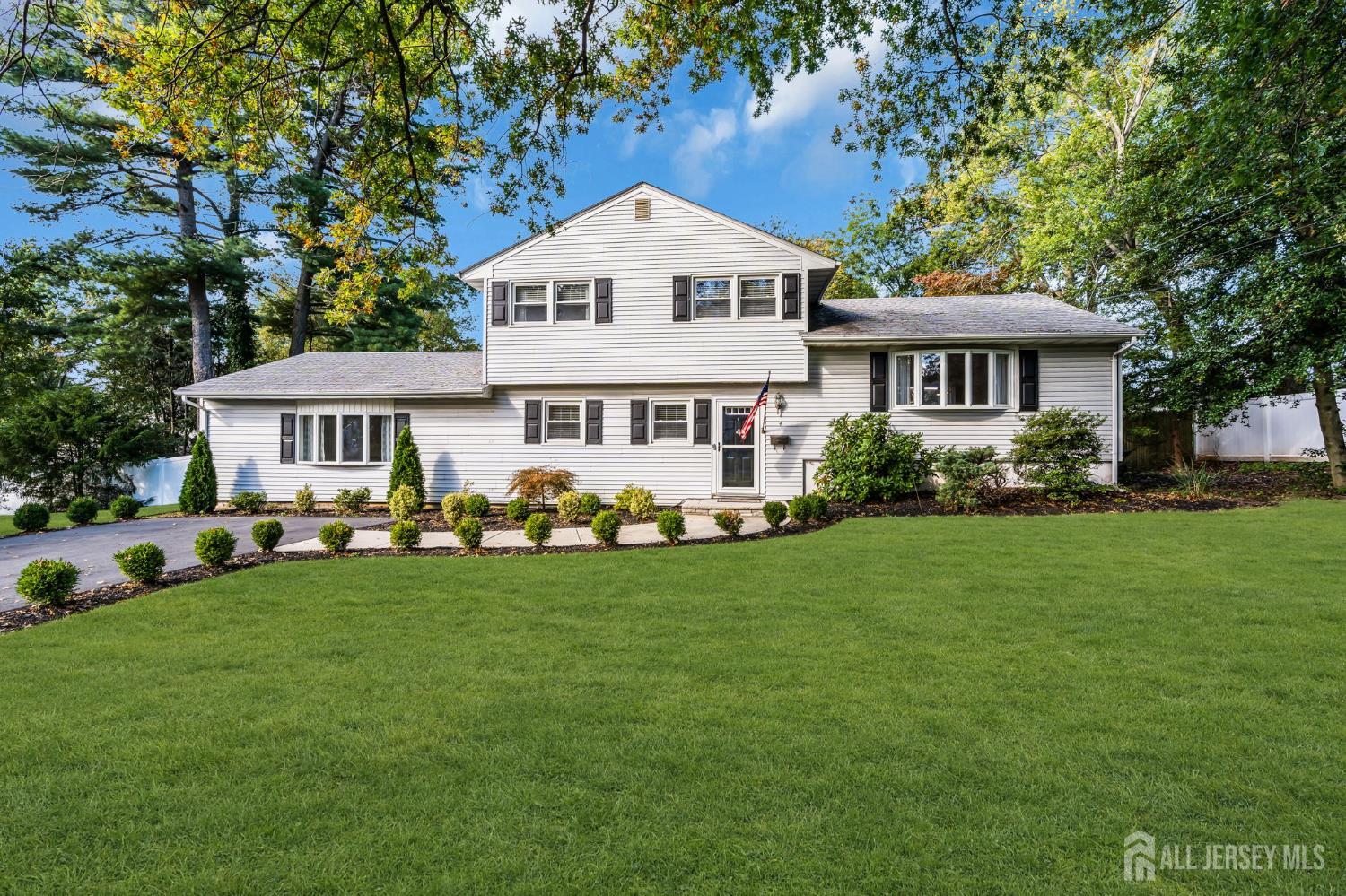 4 White Oak Road East Brunswick NJ 08816